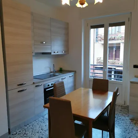 Agm House Apartment *